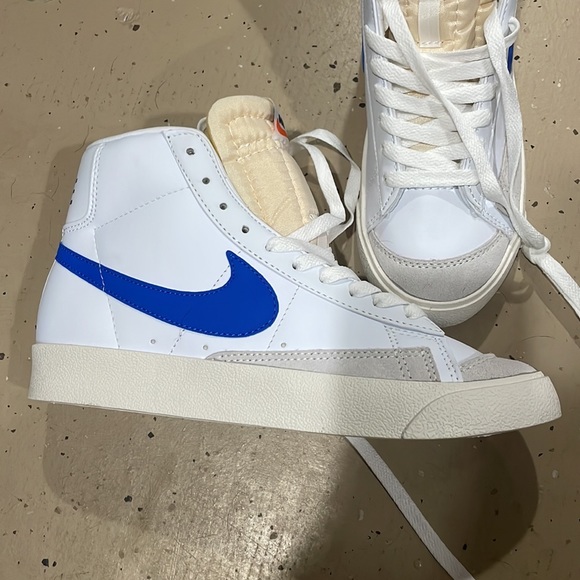 Nike blazers - Picture 4 of 5